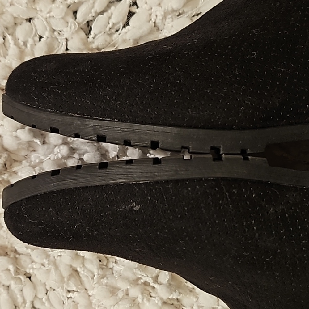 Dr. Scholl's Booties - Picture 11 of 16